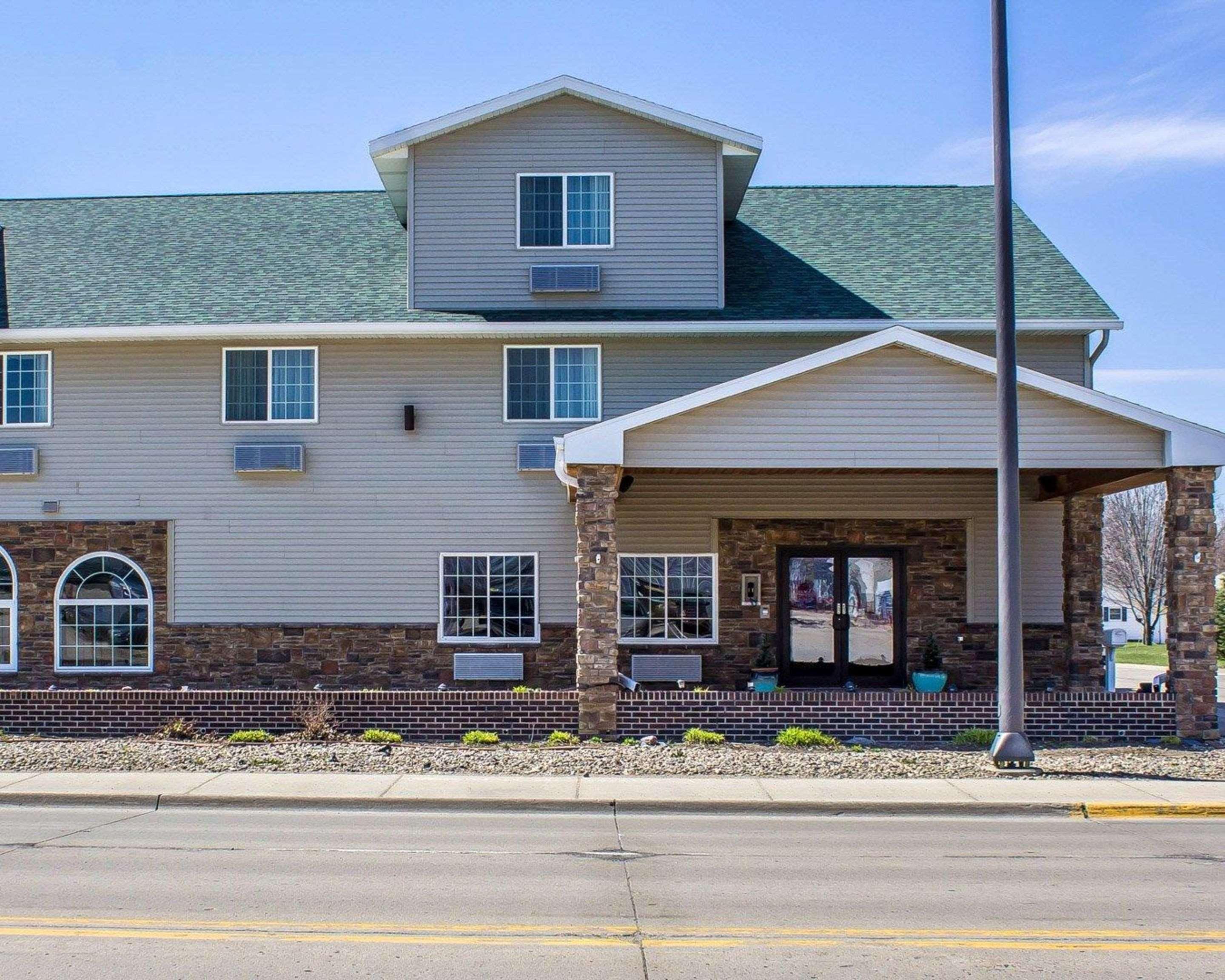 Rodeway Inn & Suites Near Okoboji Lake Milford Exteriér fotografie