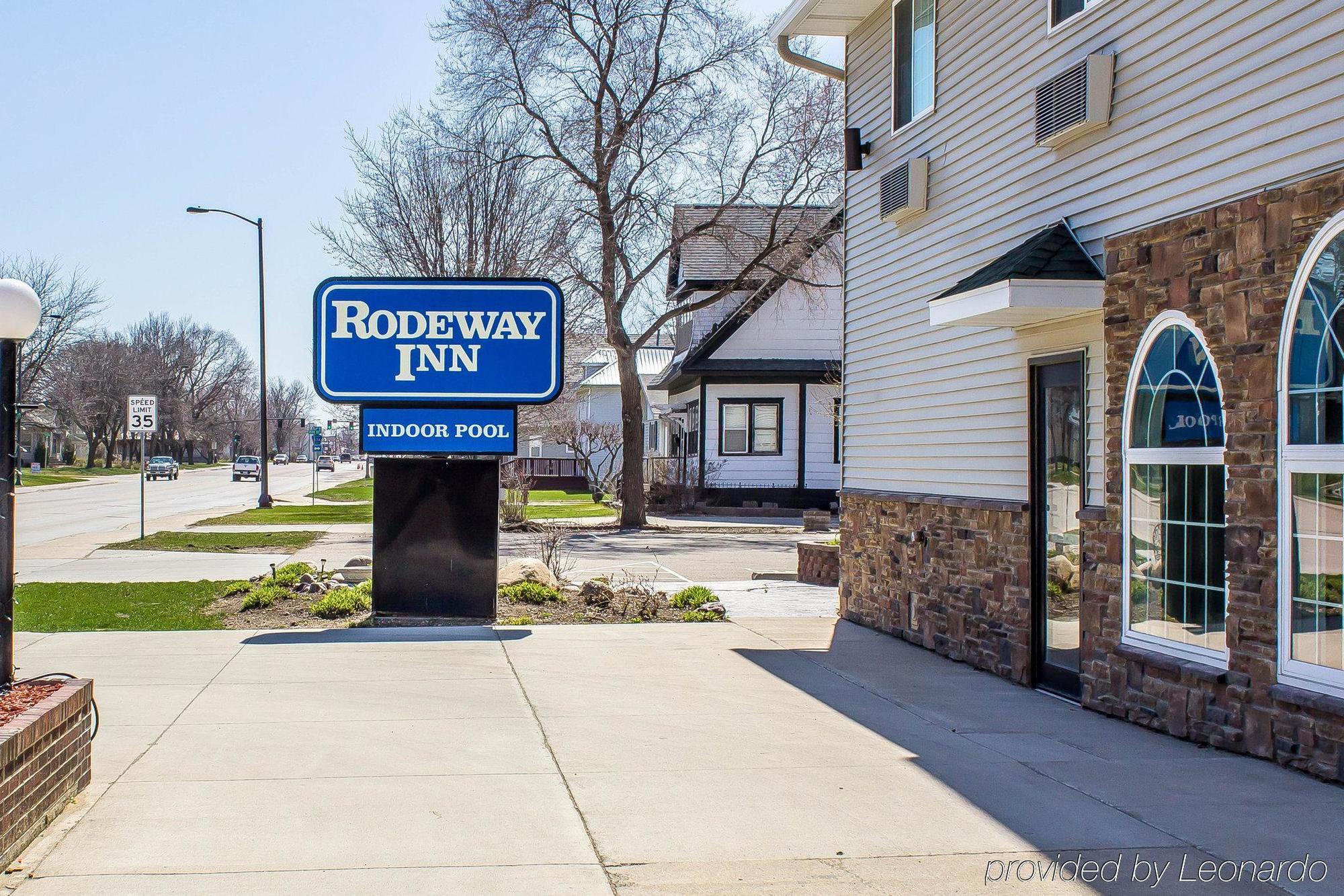Rodeway Inn & Suites Near Okoboji Lake Milford Exteriér fotografie