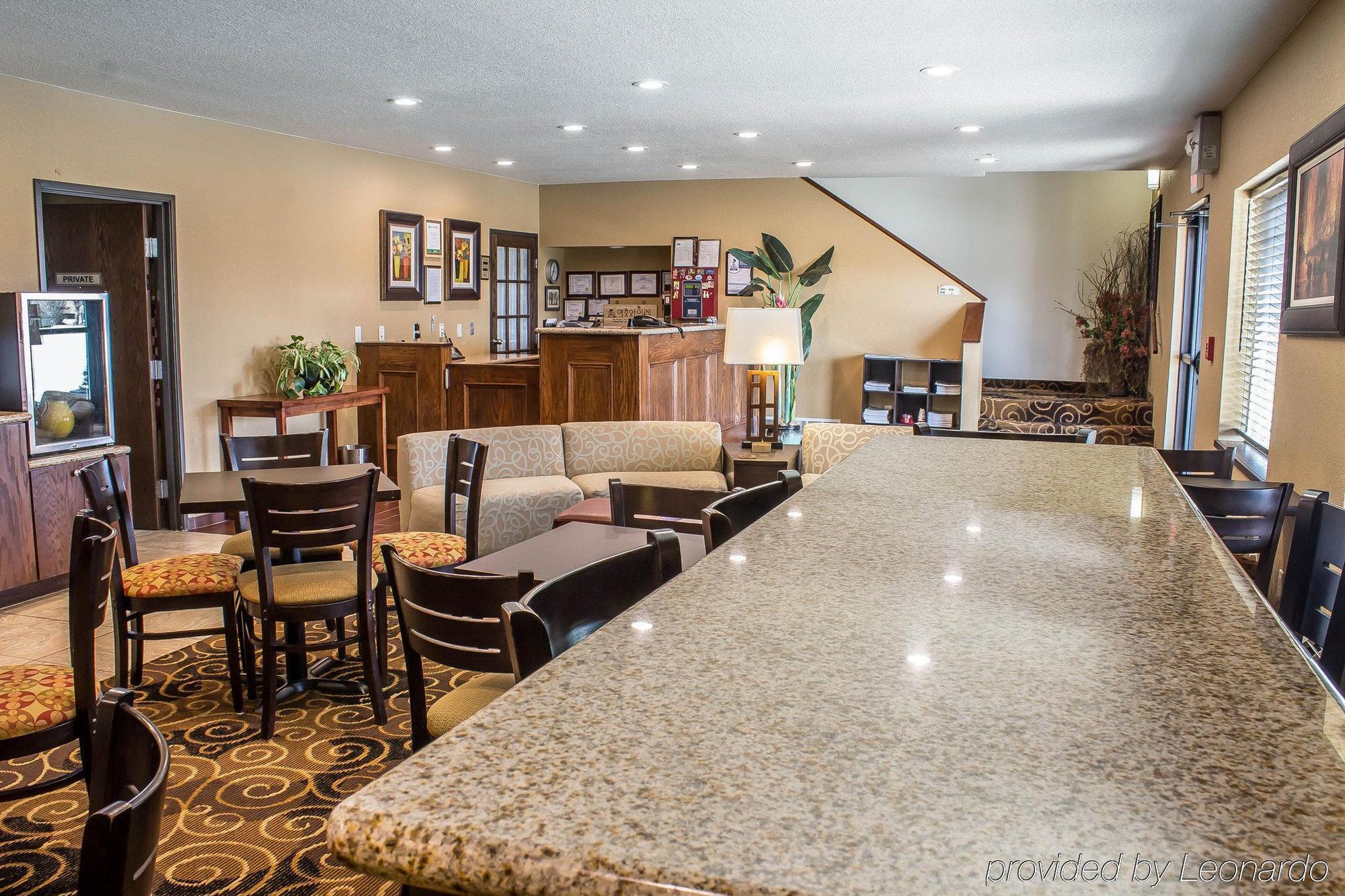 Rodeway Inn & Suites Near Okoboji Lake Milford Exteriér fotografie