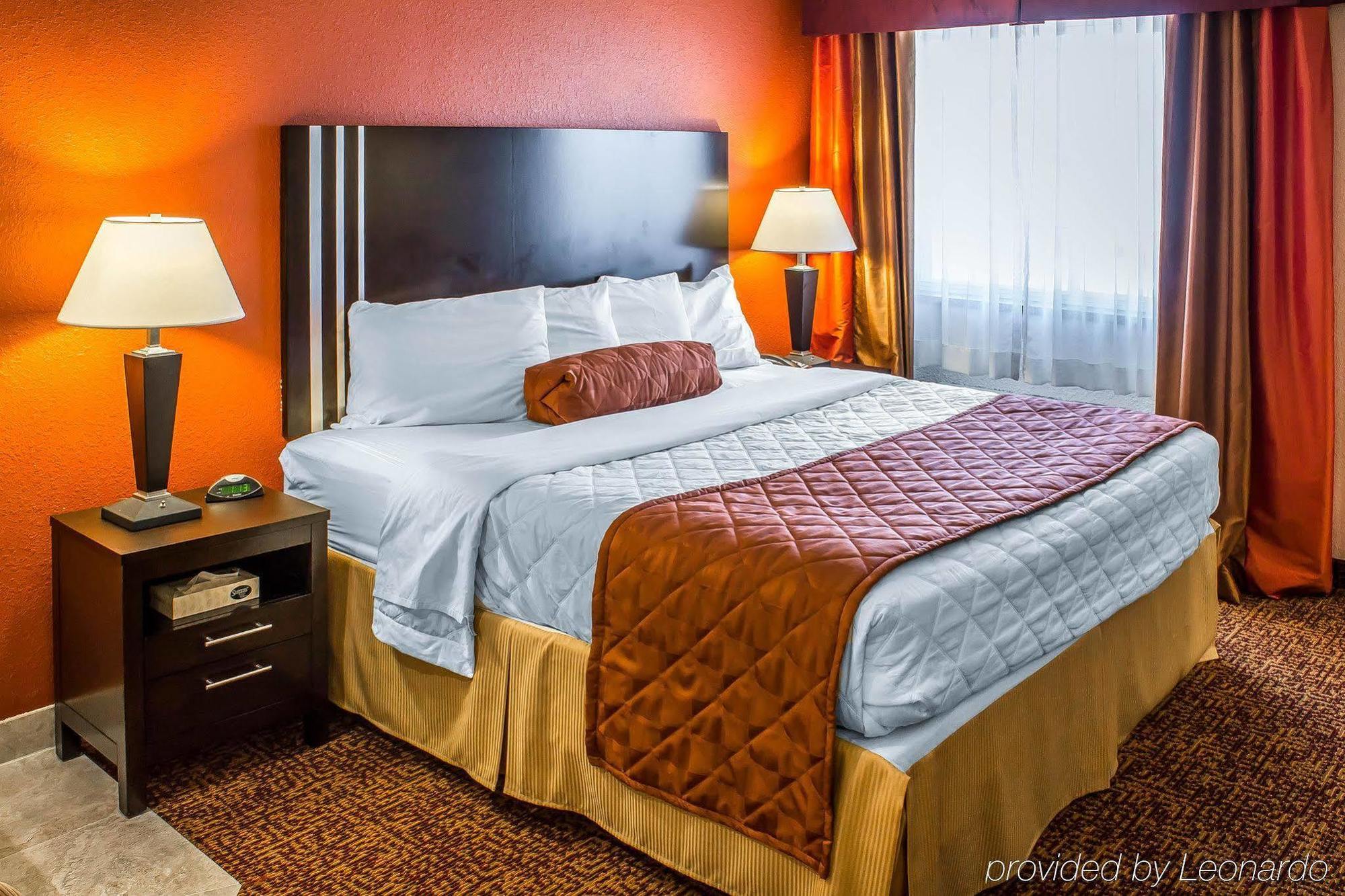 Rodeway Inn & Suites Near Okoboji Lake Milford Exteriér fotografie